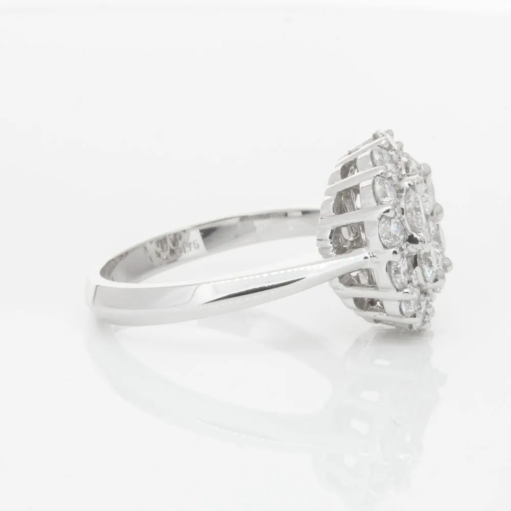 18ct White Gold Diamond Cluster Ring