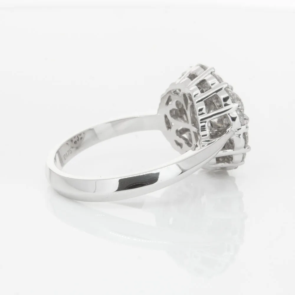 18ct White Gold Diamond Cluster Ring