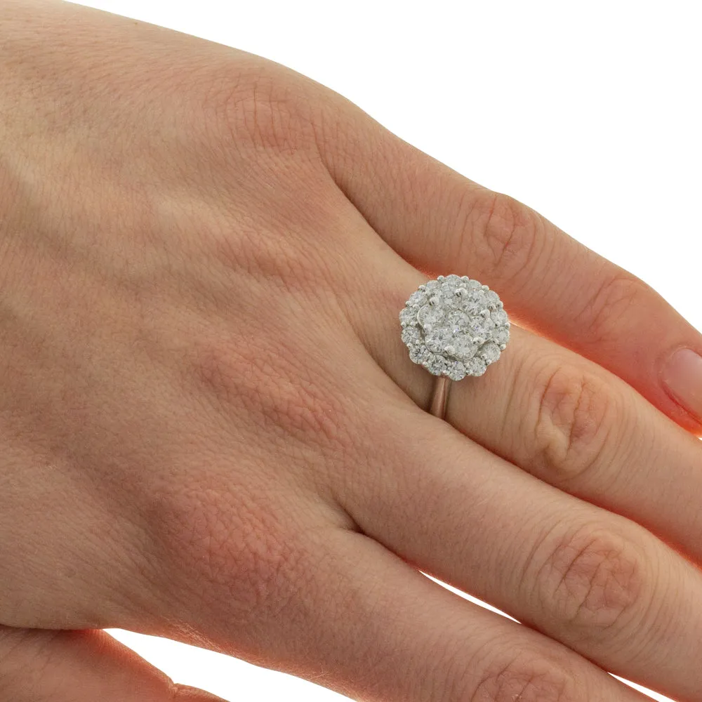 18ct White Gold Diamond Cluster Ring