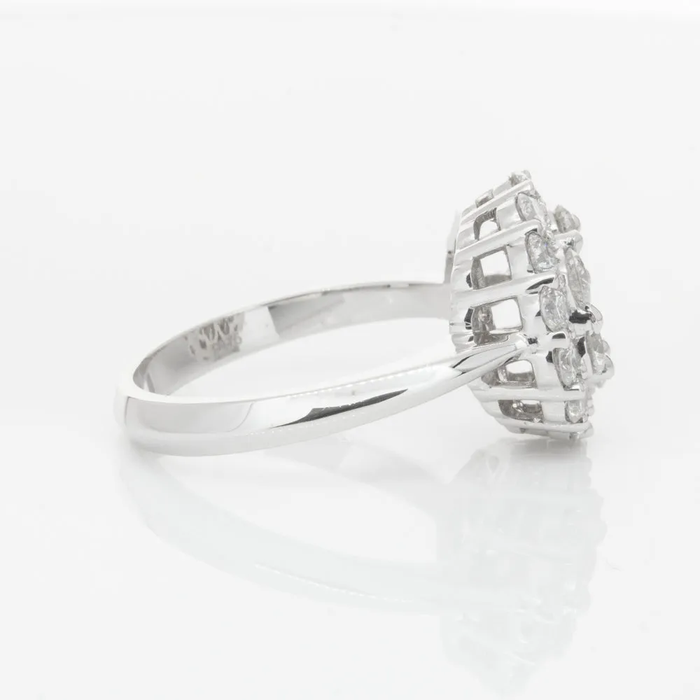 18ct White Gold Diamond Cluster Ring