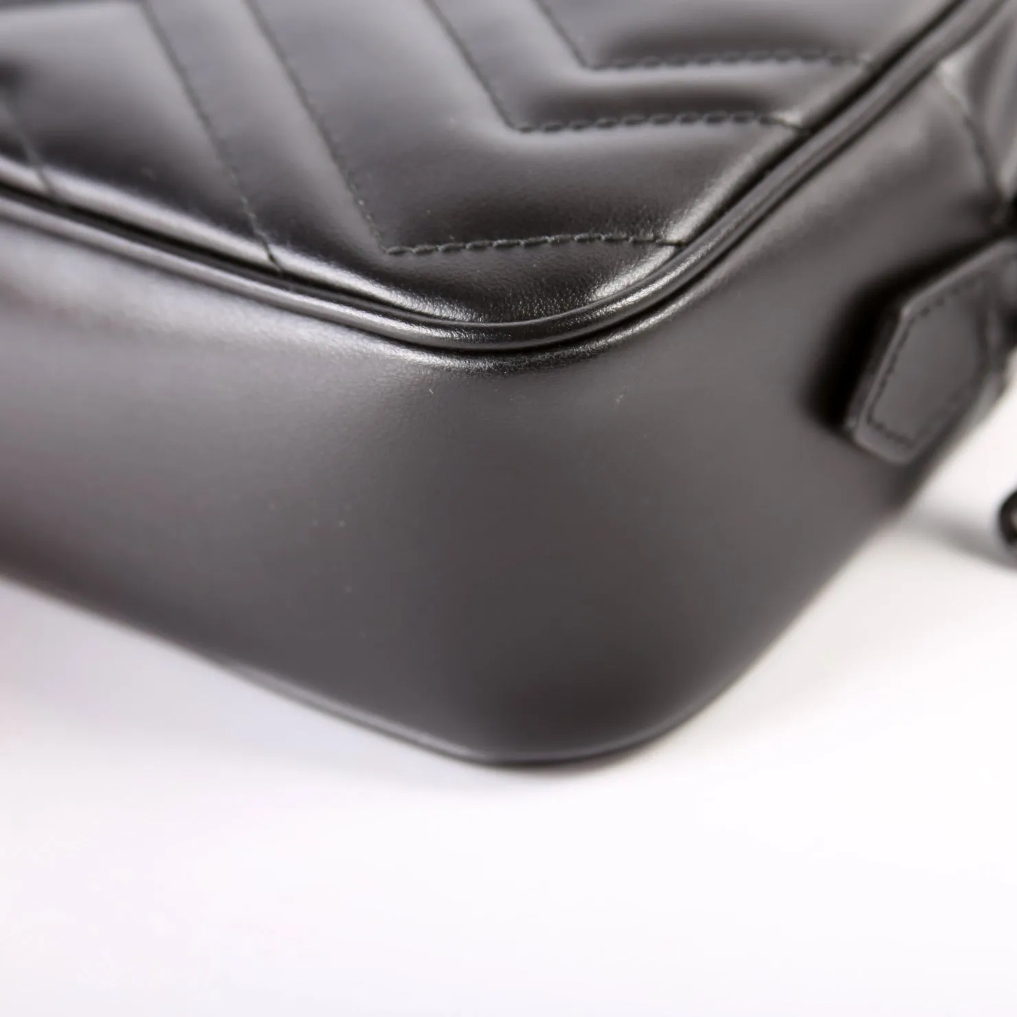 684936 Marmont Mini Camera Bag