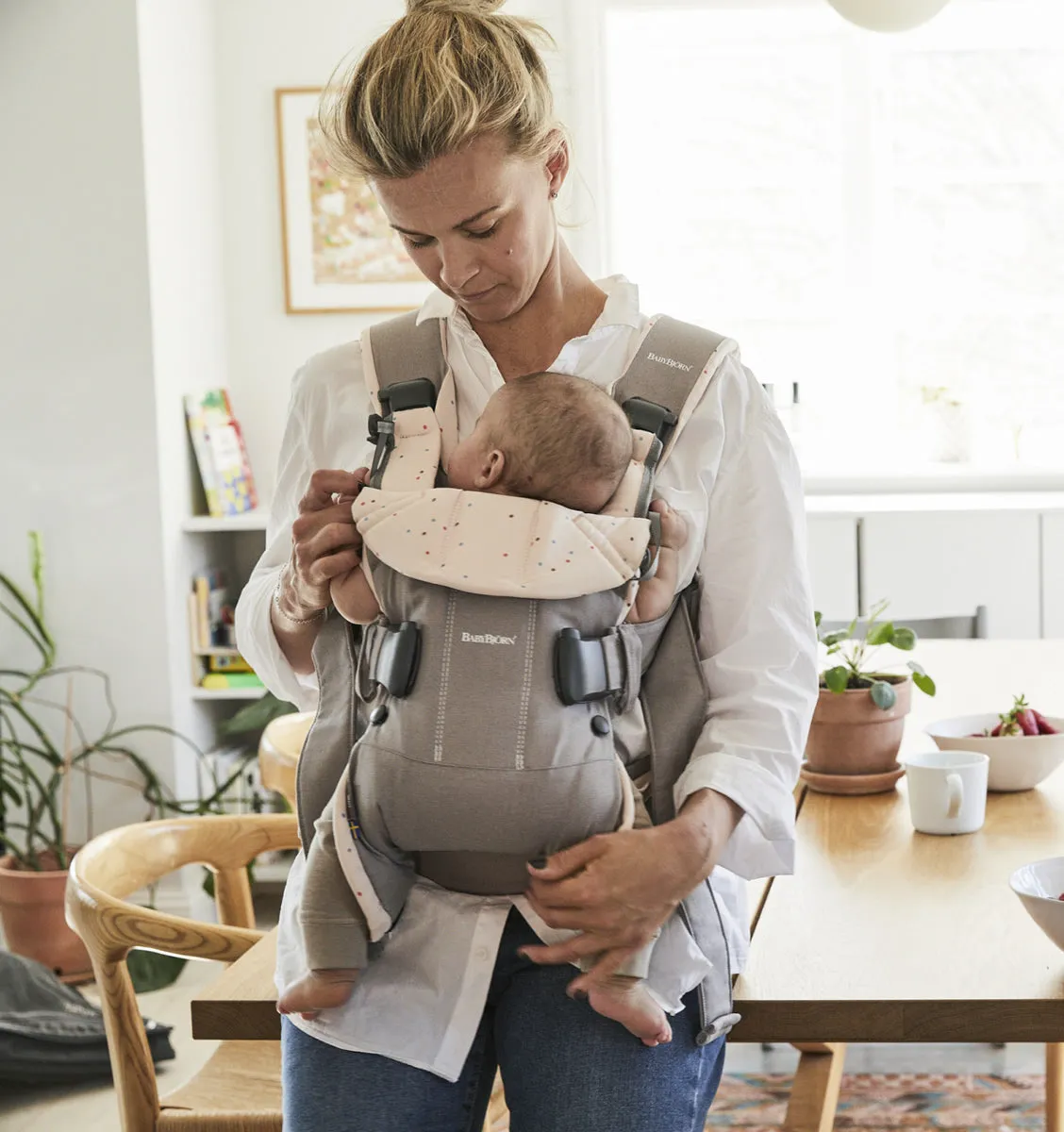 BabyBjorn Baby Carrier One - Grey/Pink Sprinkles