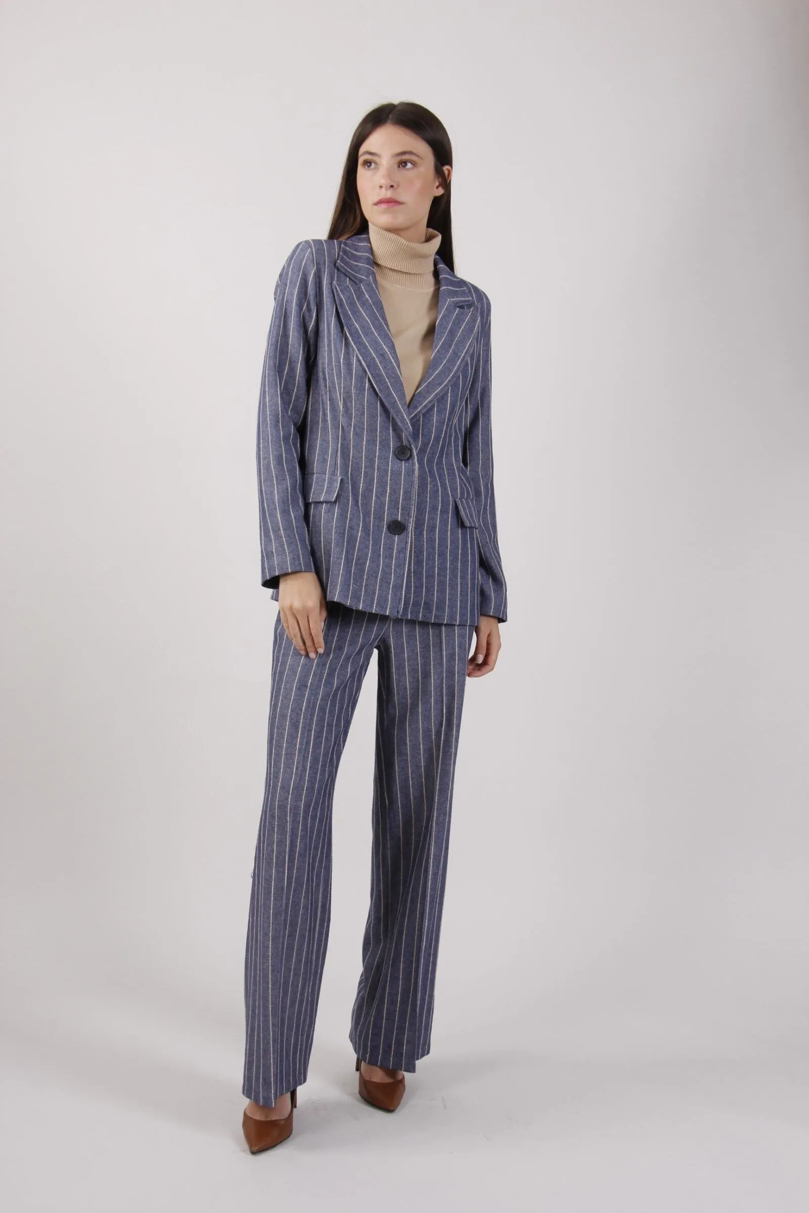 BLUE PINSTRIPED CHIC BLAZER