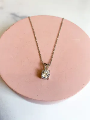Brilliant Round Pendant Necklace