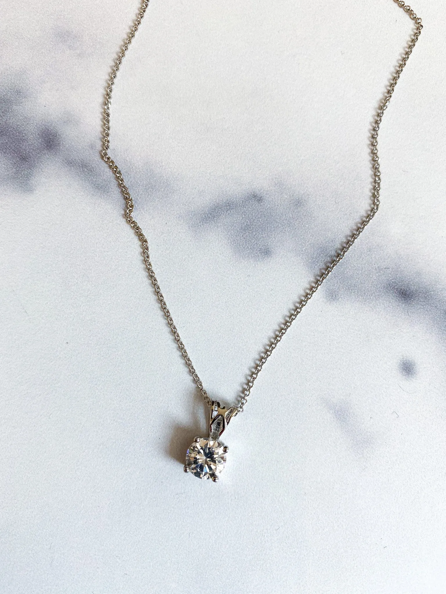 Brilliant Round Pendant Necklace