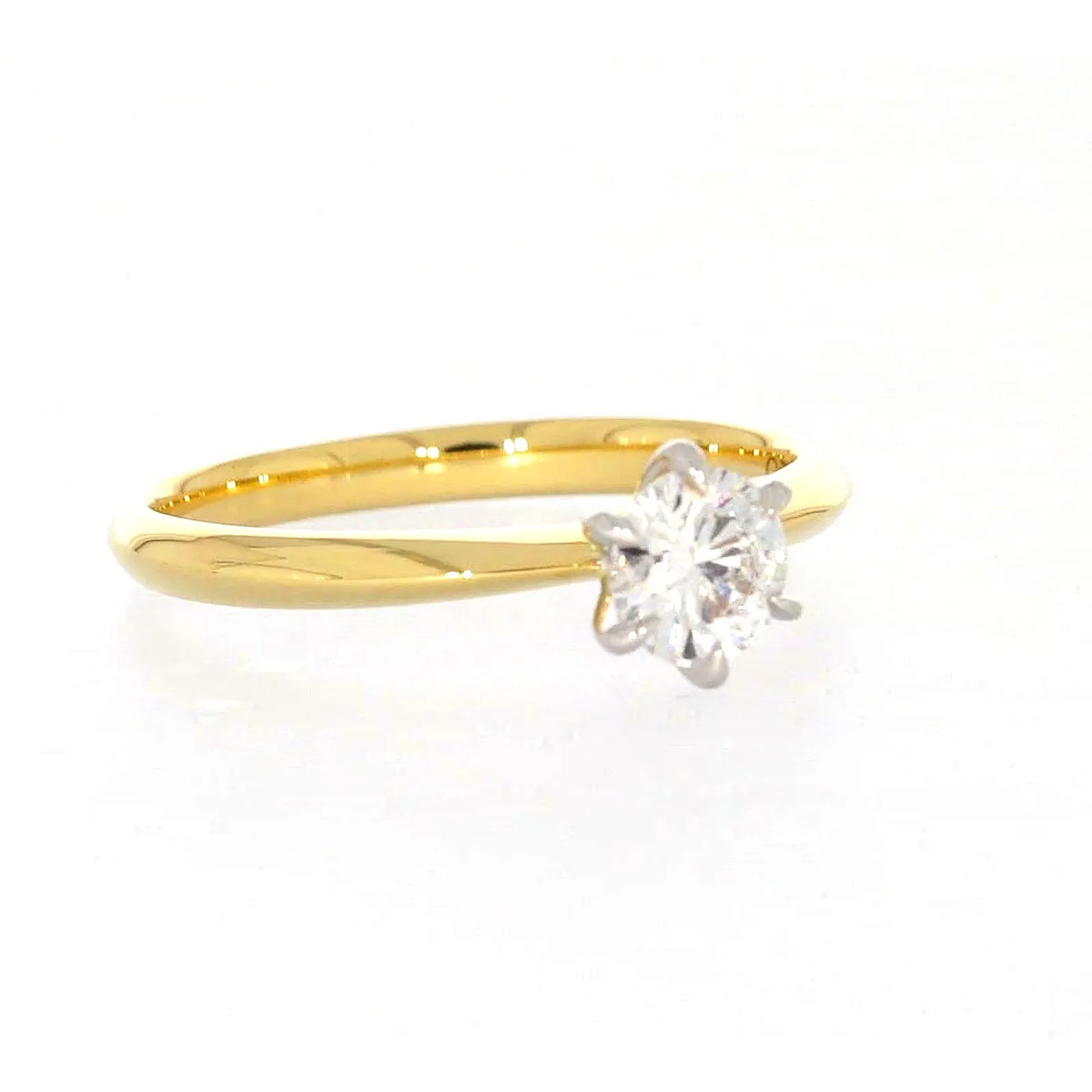 Celebration 18ct Yellow Gold Round Brilliant Cut 1/2 Carat tw of Certified Lab Grown Diamonds Ring