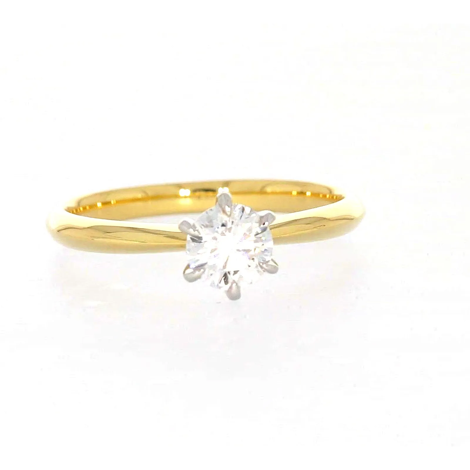 Celebration 18ct Yellow Gold Round Brilliant Cut 1/2 Carat tw of Certified Lab Grown Diamonds Ring