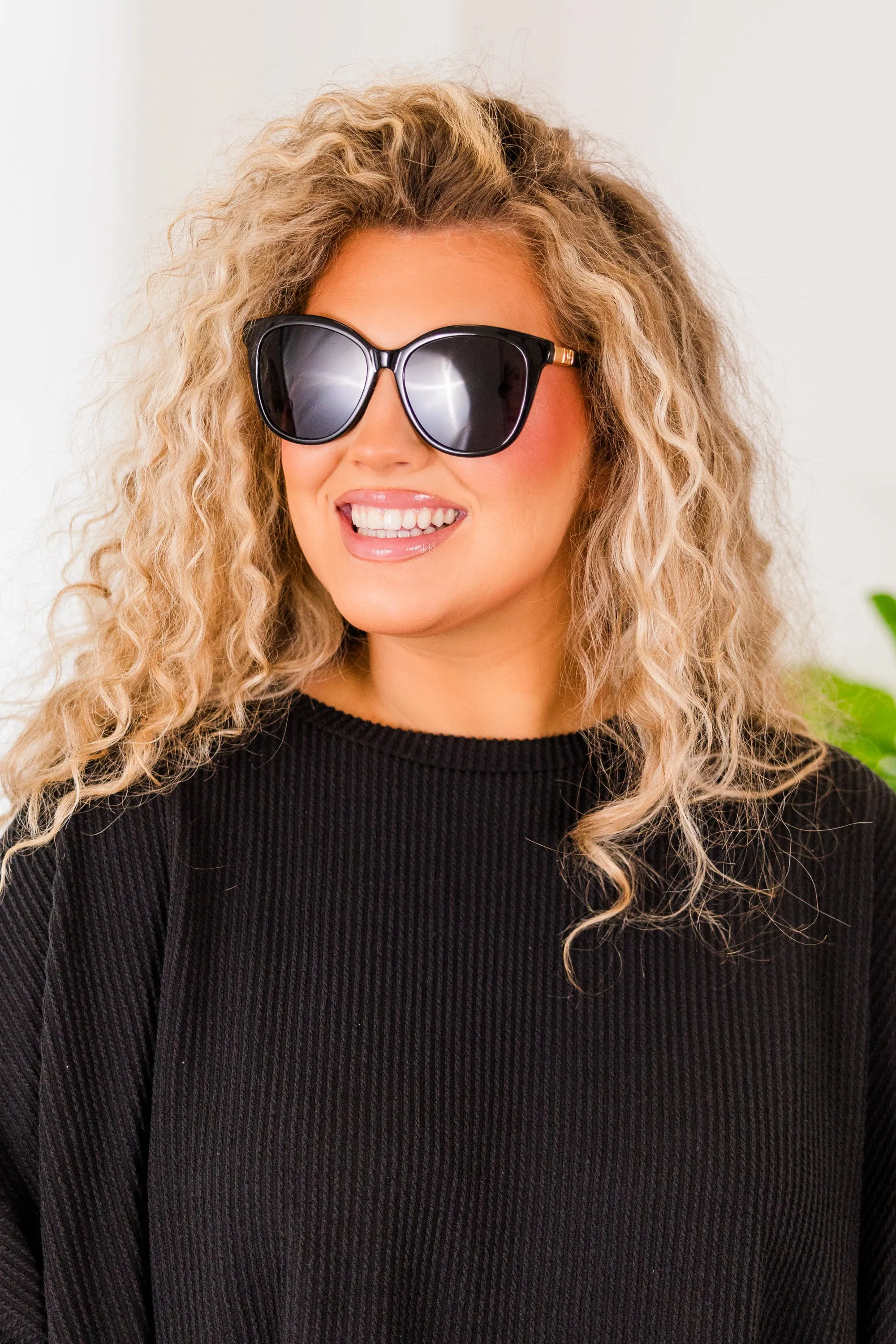 City Chic Sunglasses, Black