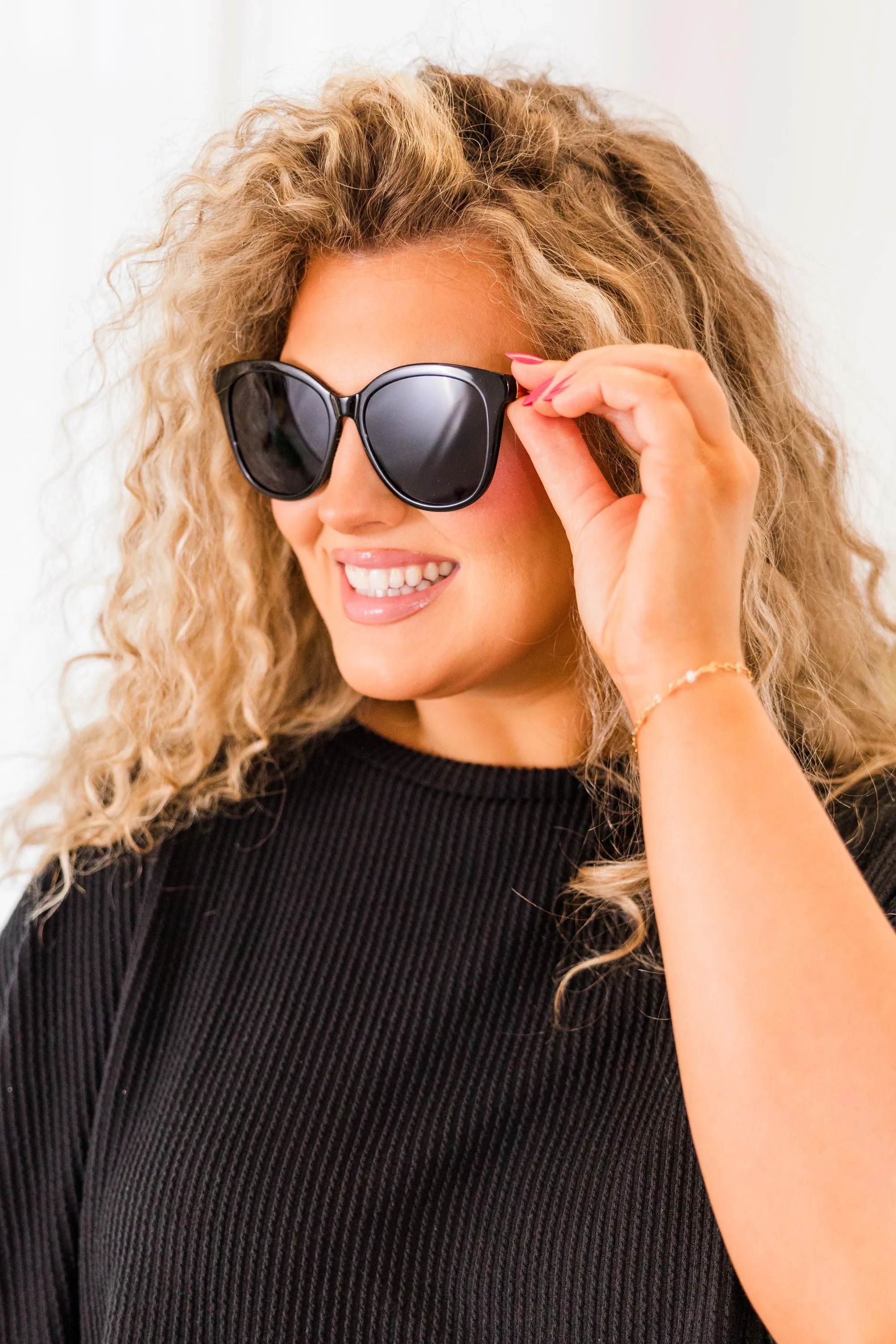 City Chic Sunglasses, Black