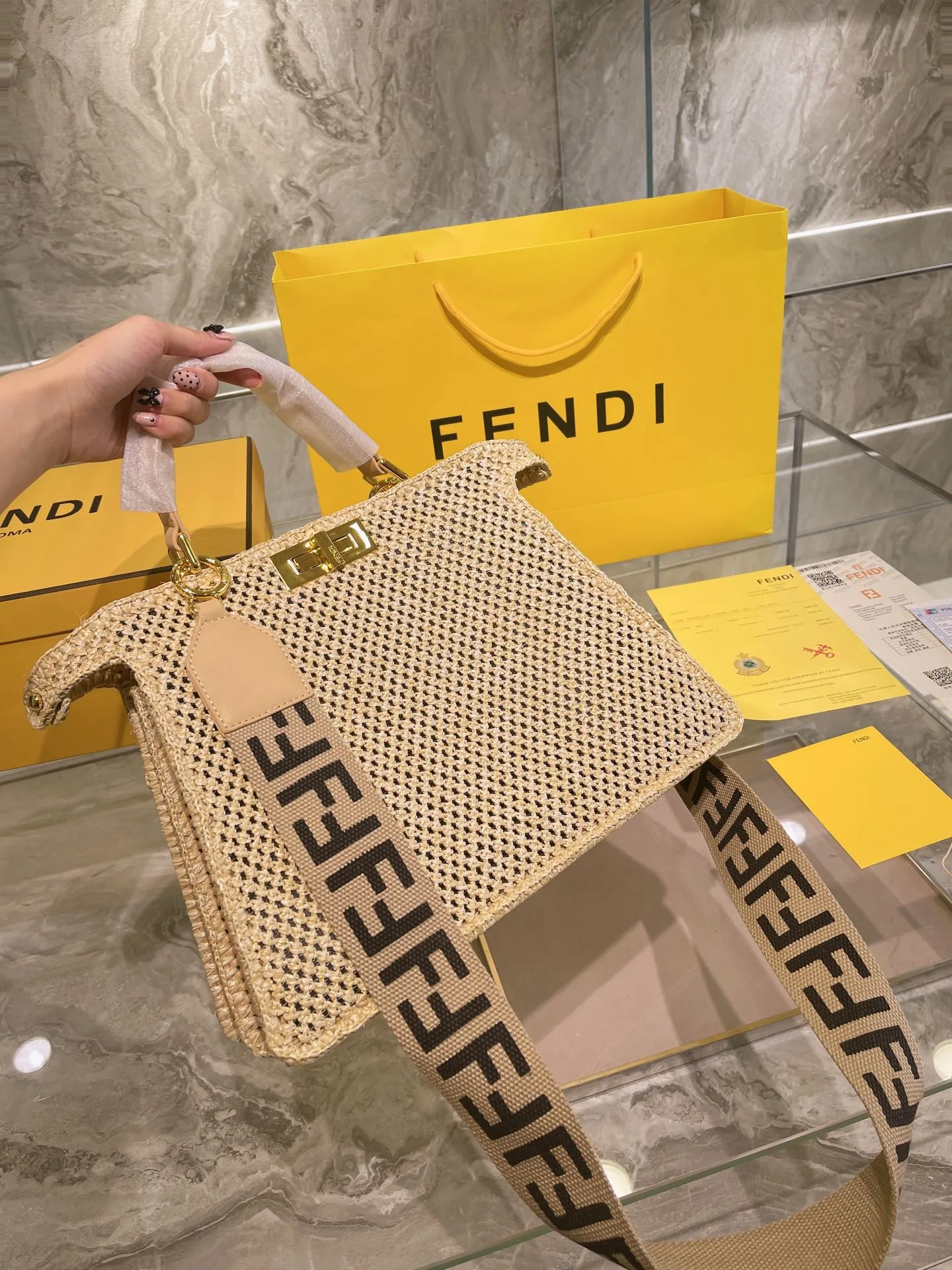 EN   Designer bags by Fendi 204