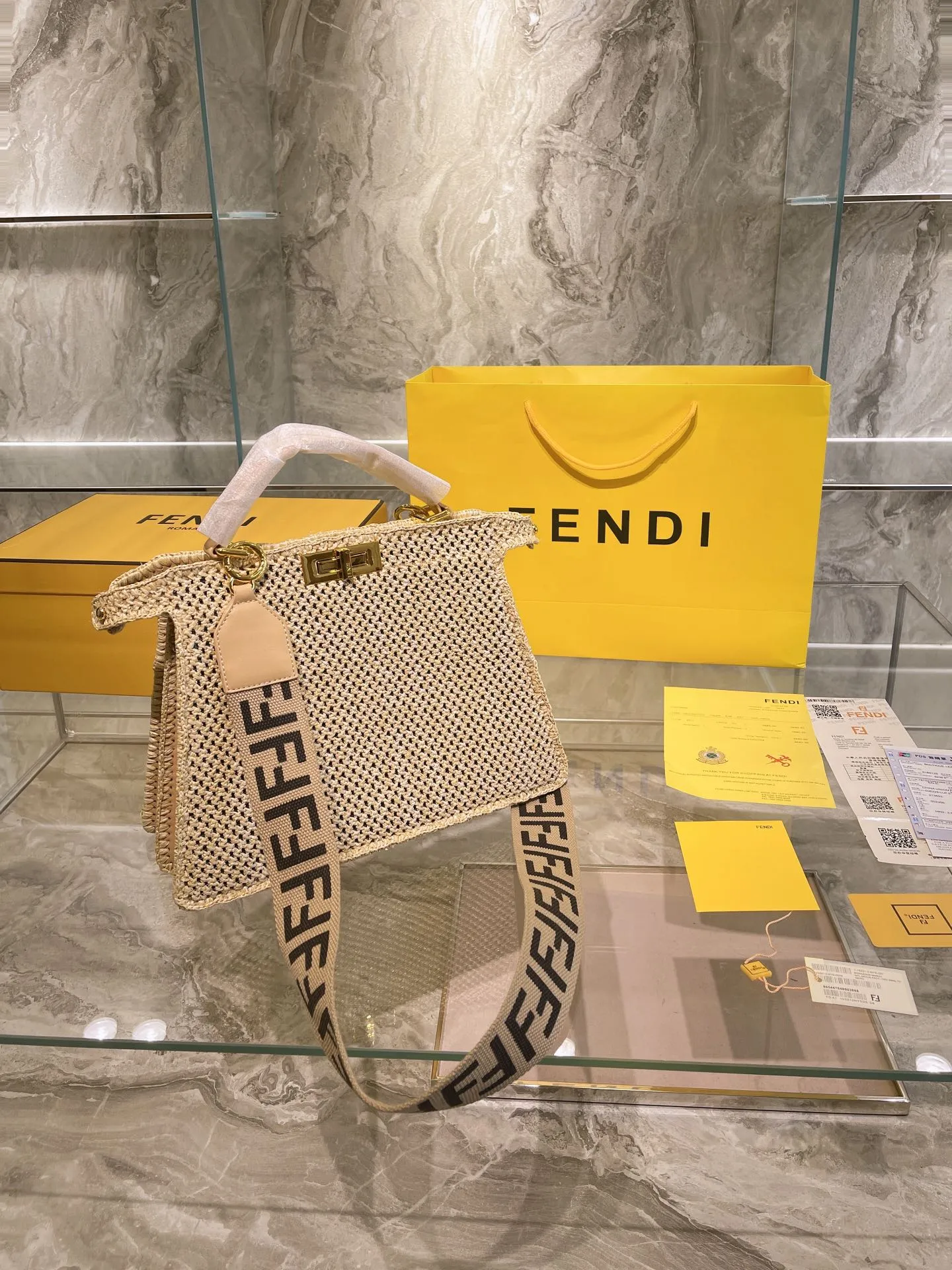 EN   Designer bags by Fendi 204