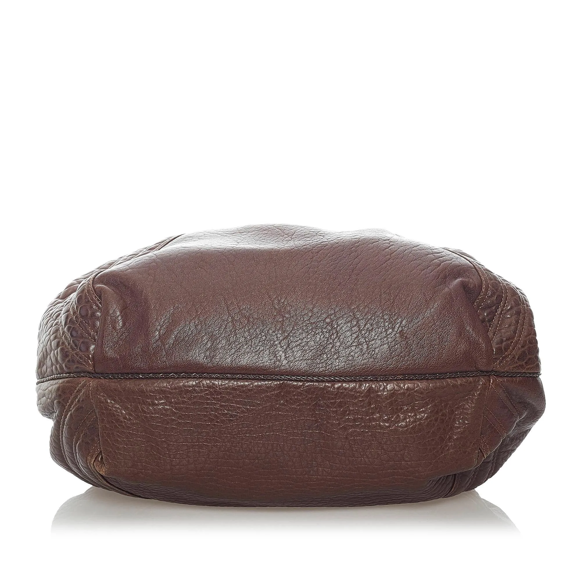 Fendi Spy Leather Handbag (SHG-33435)