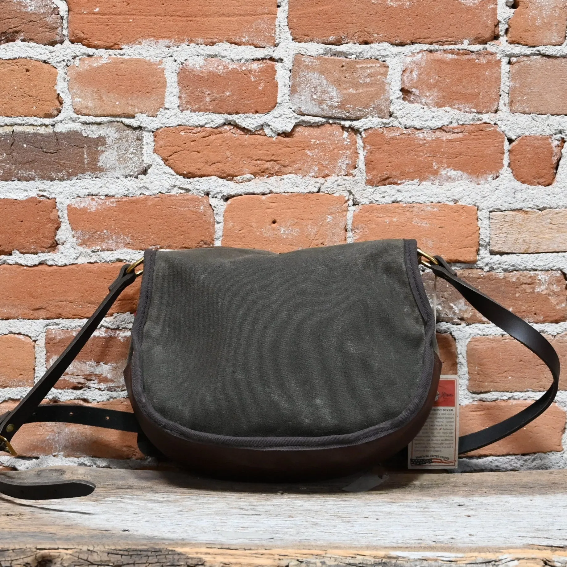 Medium Premium Shell Bag