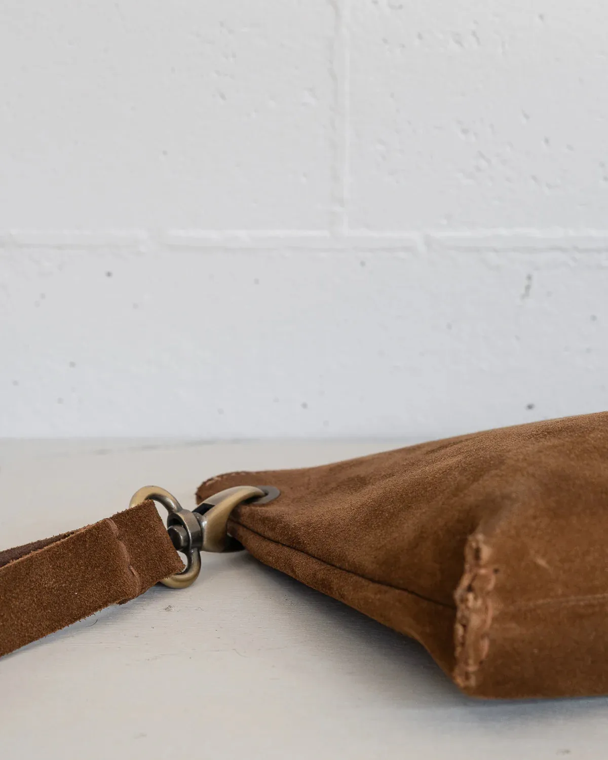 MELBOURNE POUCH