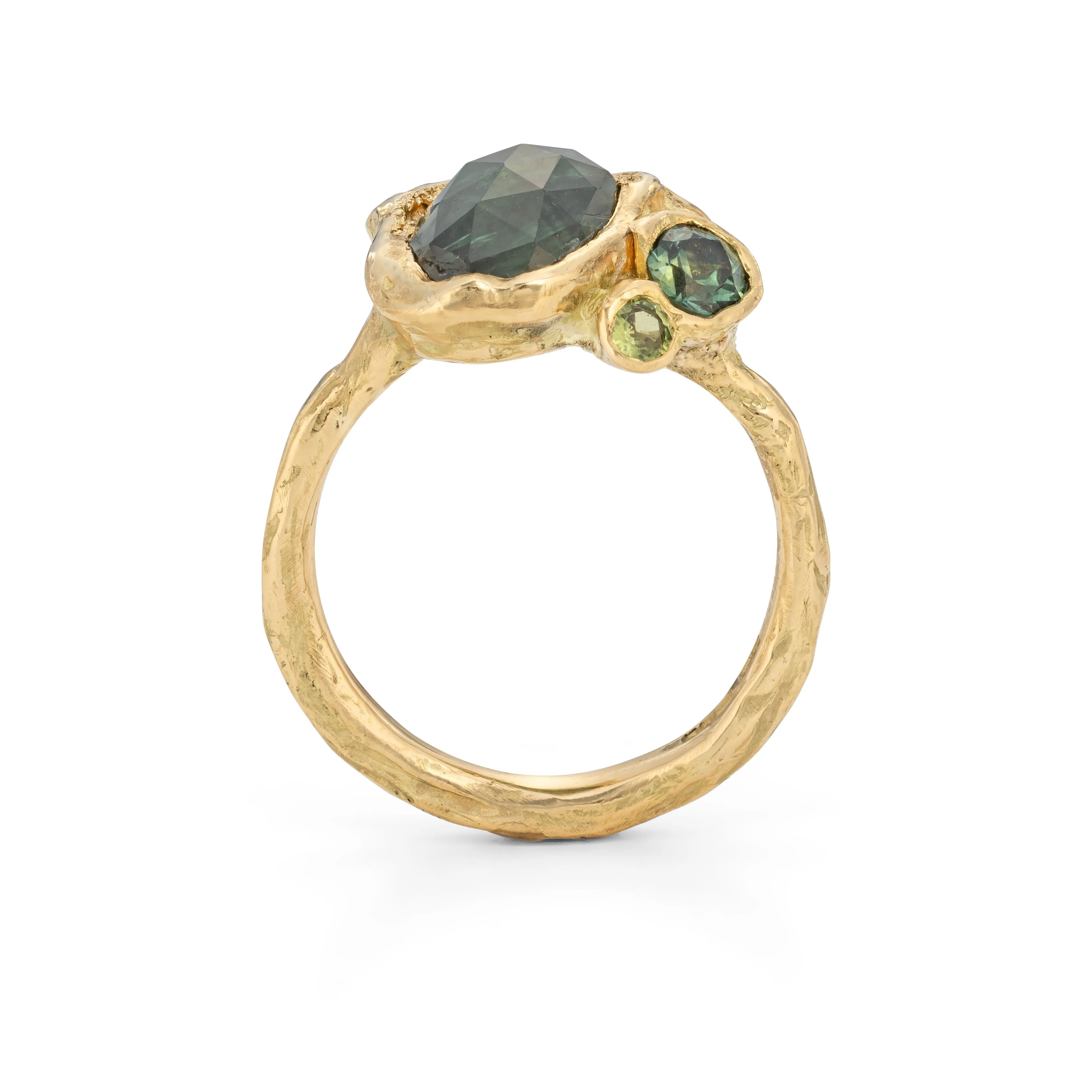 Mermaid Pool Sapphire Ring