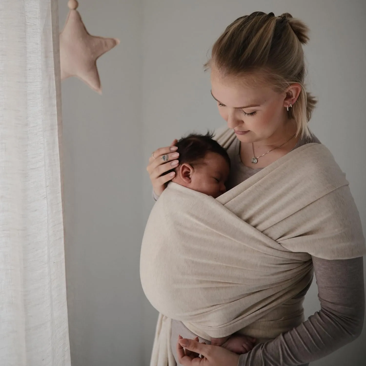 Mushie: Baby Wrap Carrier – 100% Organic Cotton Sling for Newborns and Babies 8-35 lbs