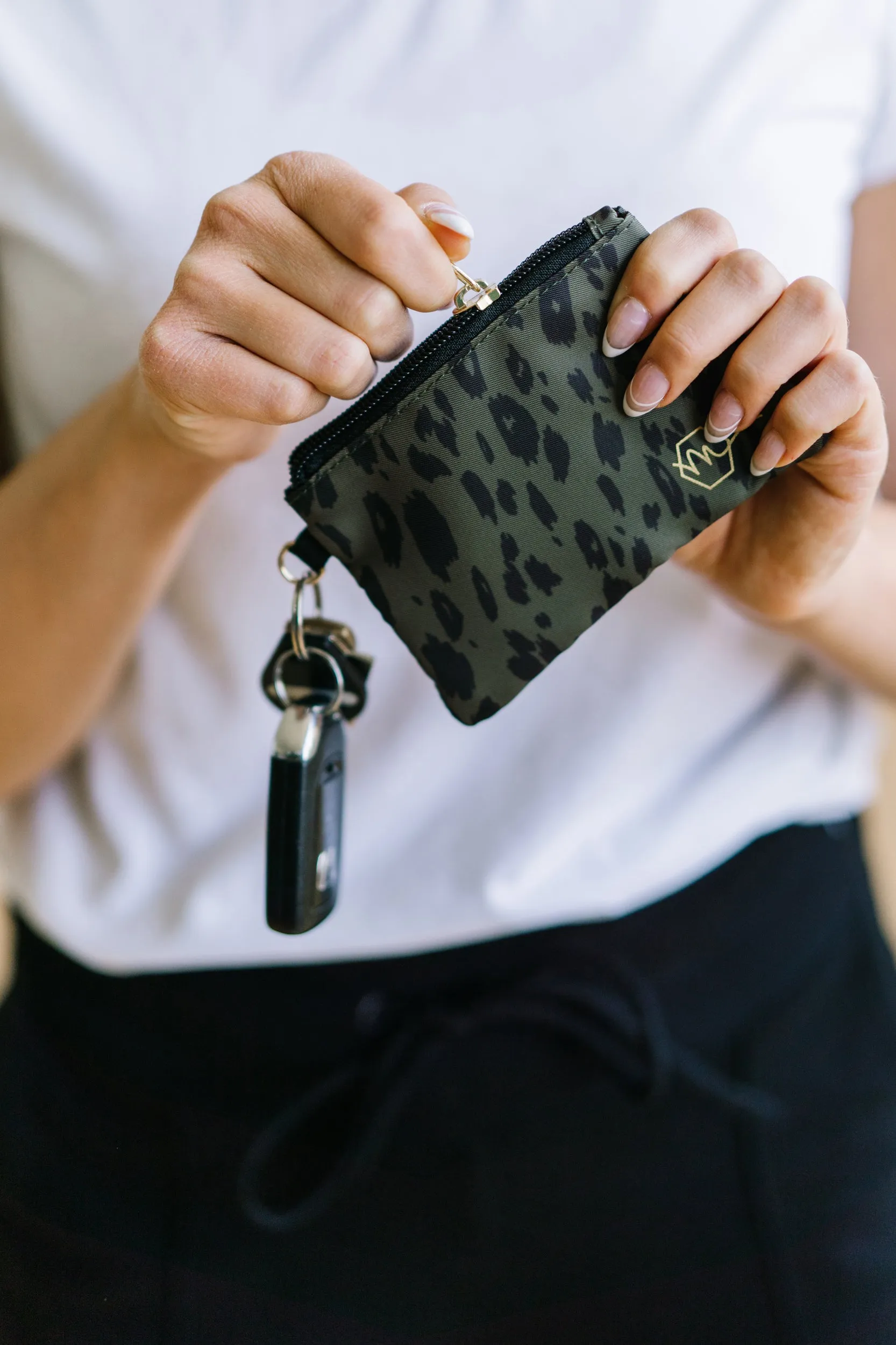 Sport Wallet - Green Leopard
