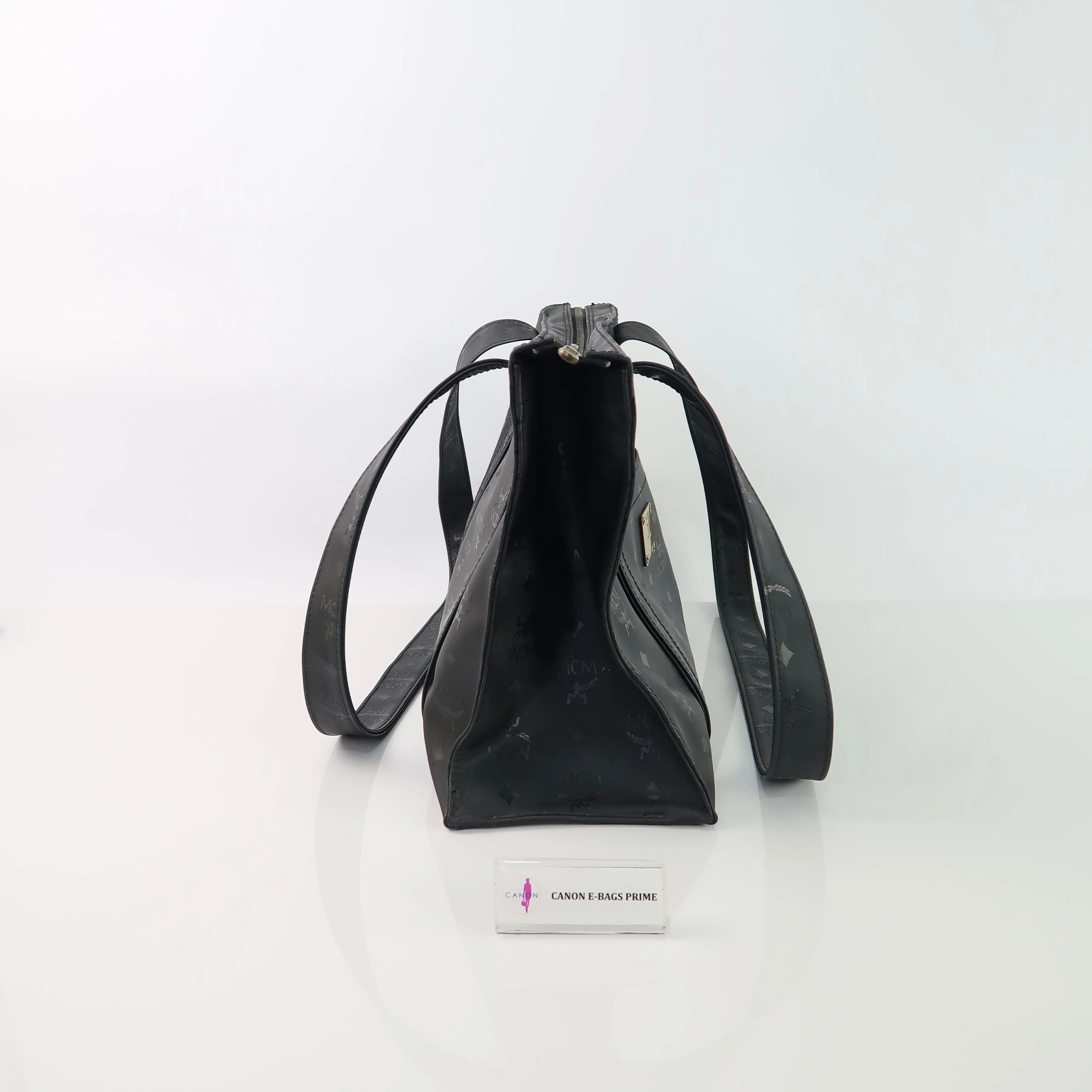 Tote
