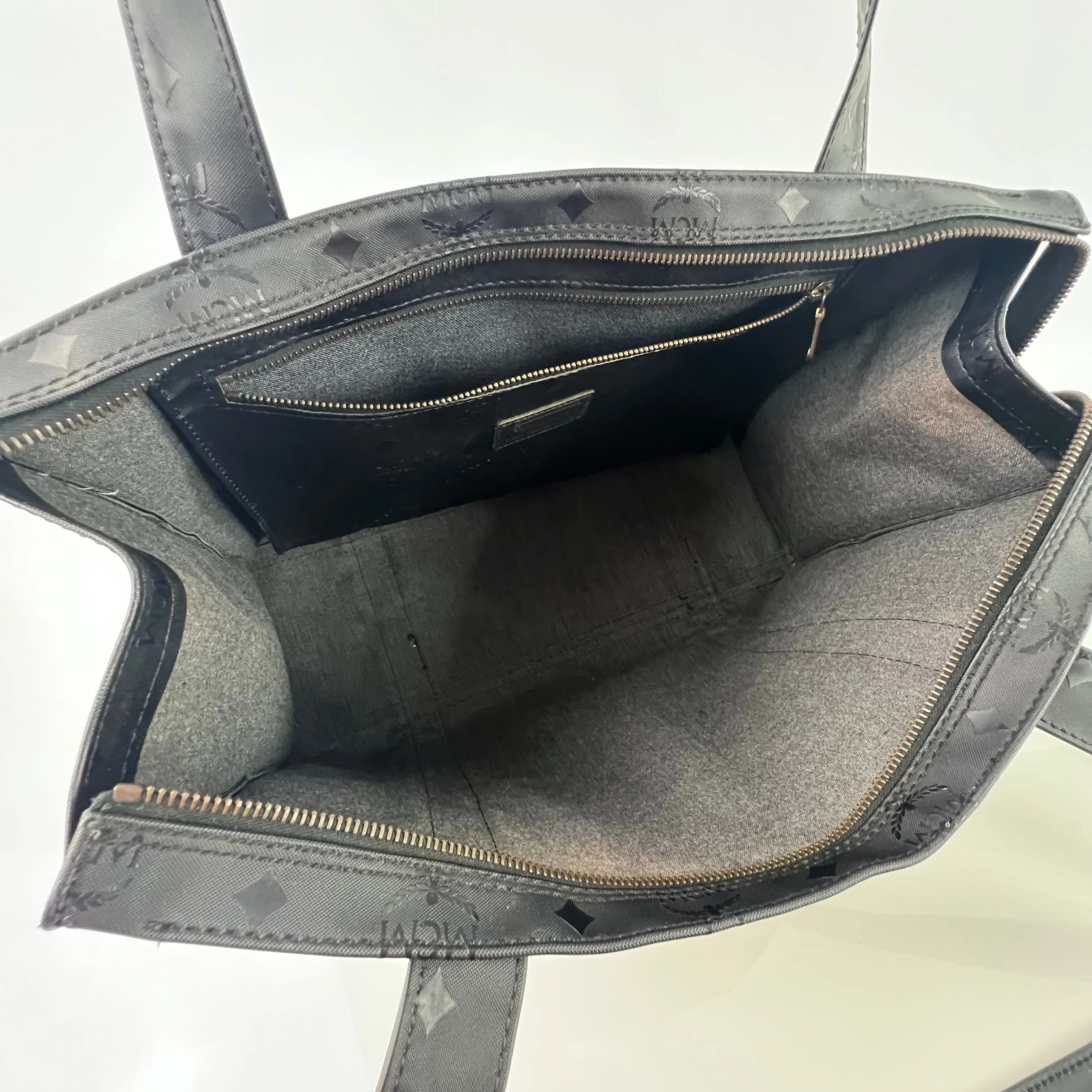 Tote