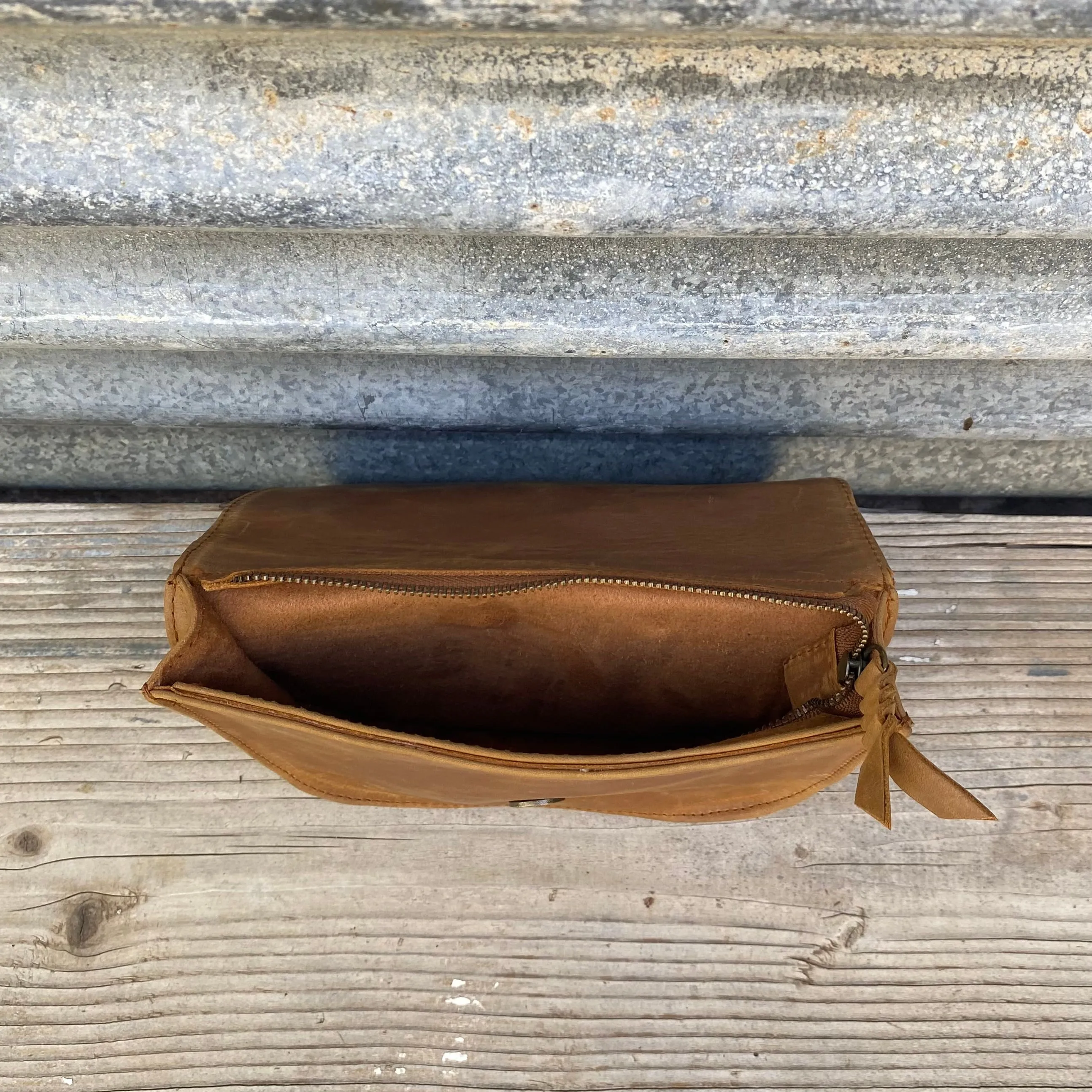 Versitile Clutch / Belt Pouch